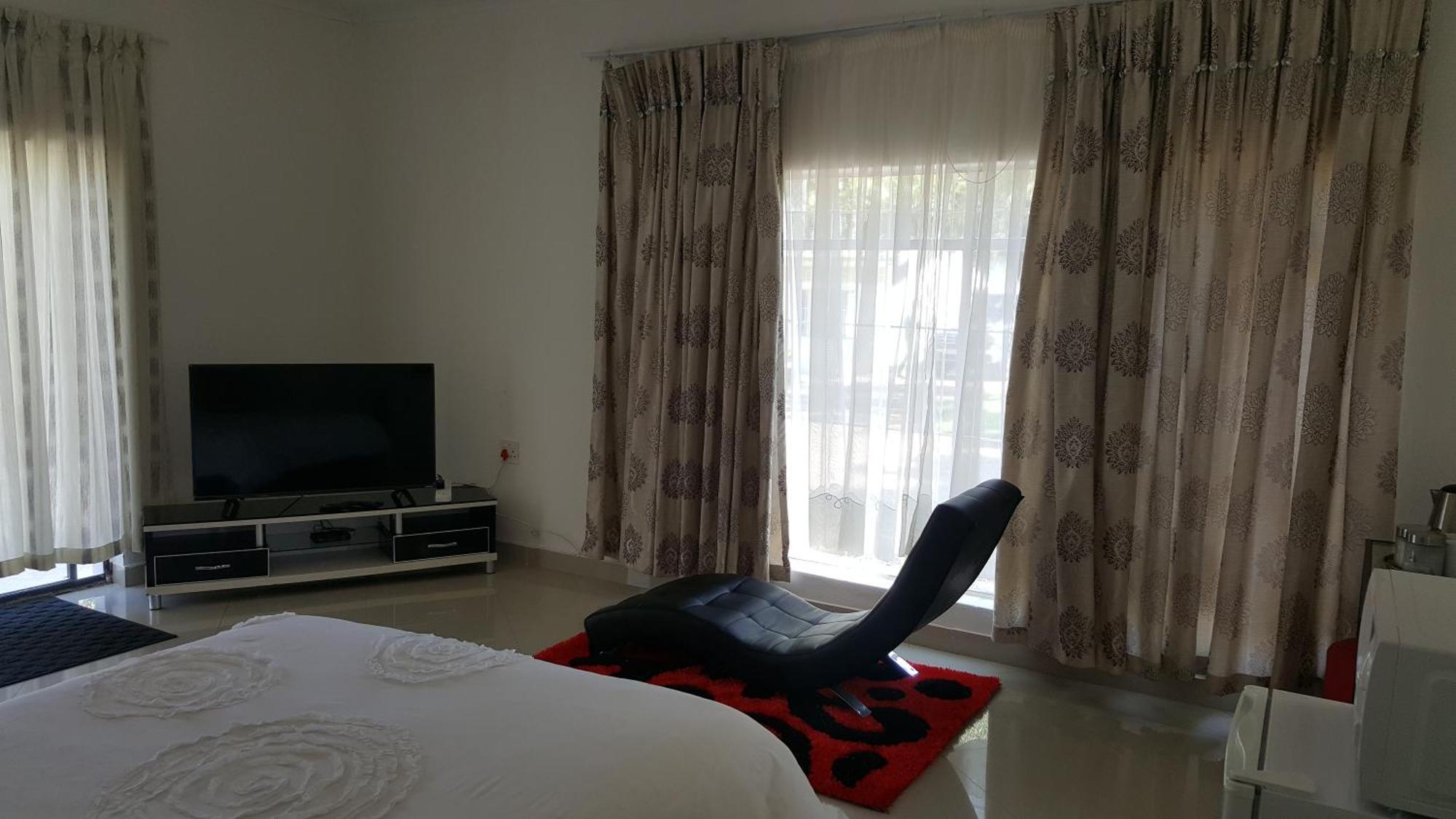 Simbasun Cottages Midrand Luaran gambar