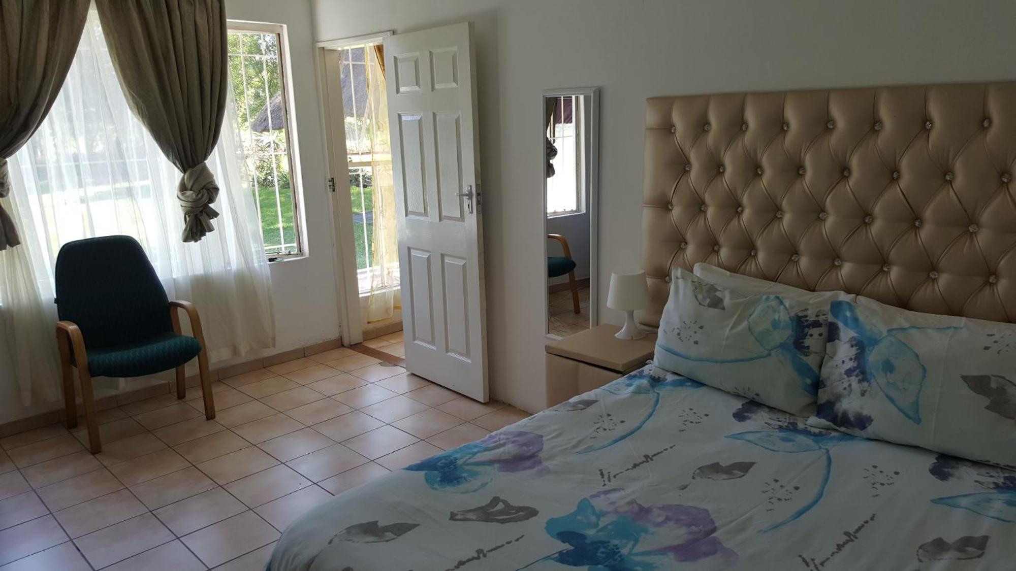 Simbasun Cottages Midrand Luaran gambar