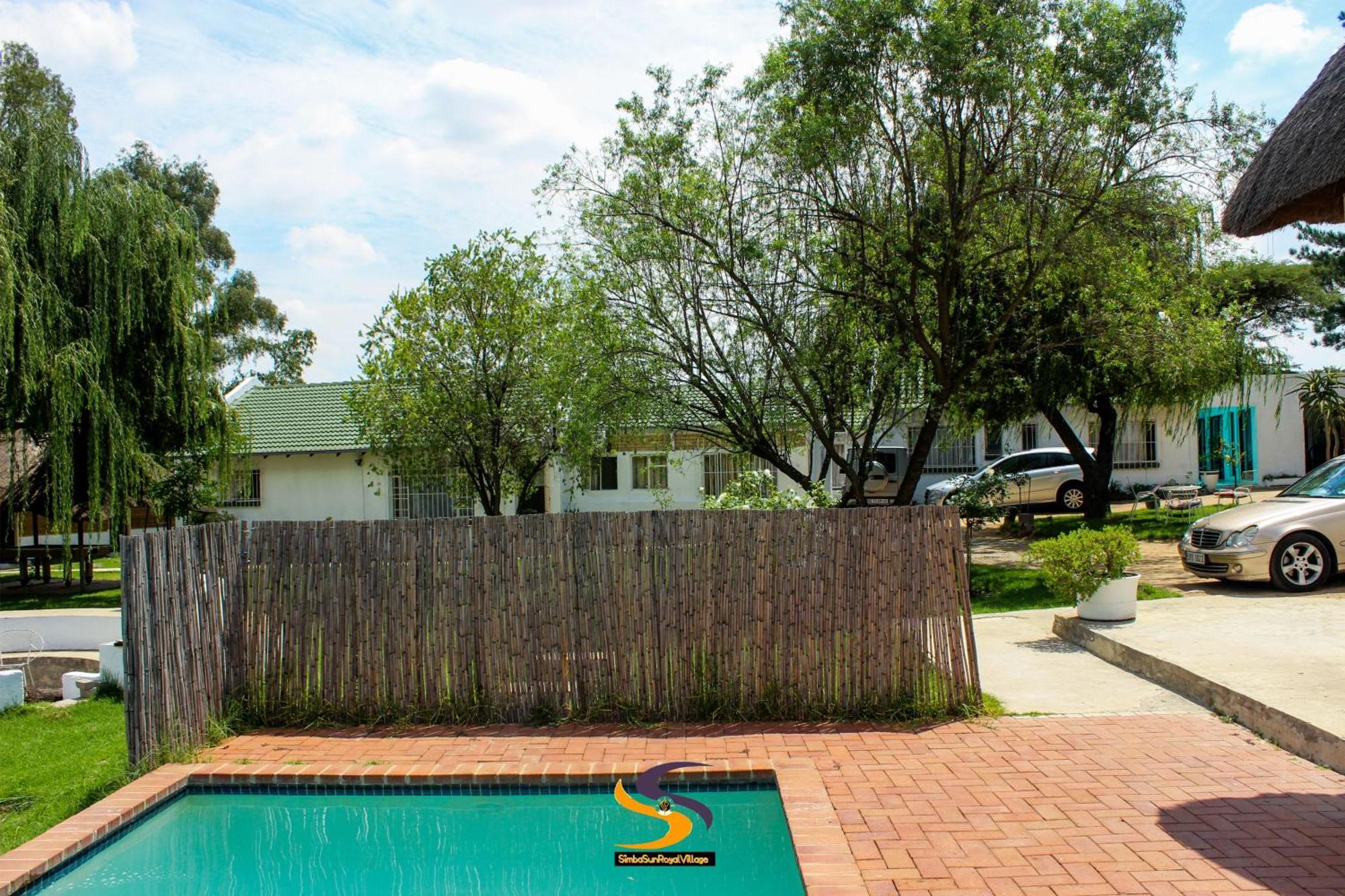 Simbasun Cottages Midrand Luaran gambar