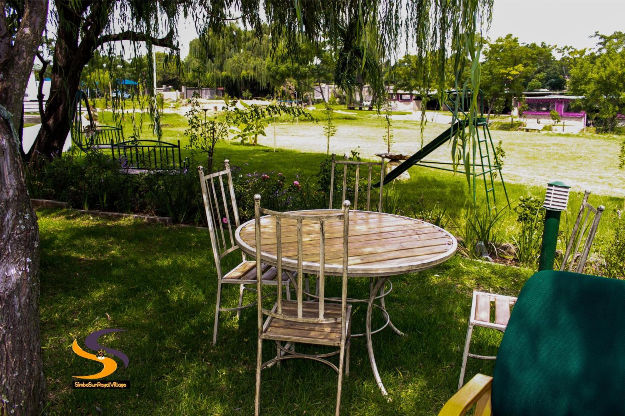 Simbasun Cottages Midrand Luaran gambar