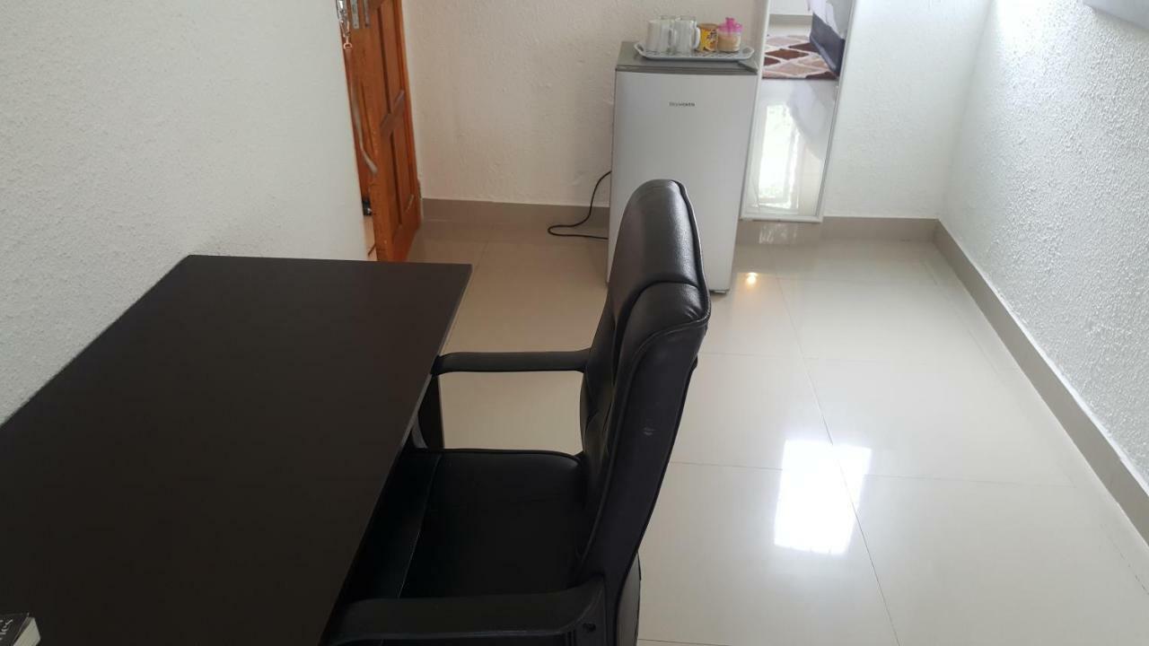 Simbasun Cottages Midrand Luaran gambar