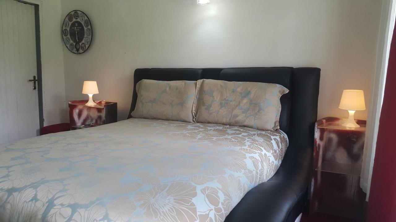 Simbasun Cottages Midrand Luaran gambar