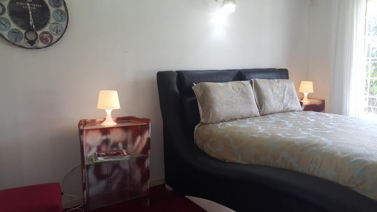 Simbasun Cottages Midrand Luaran gambar